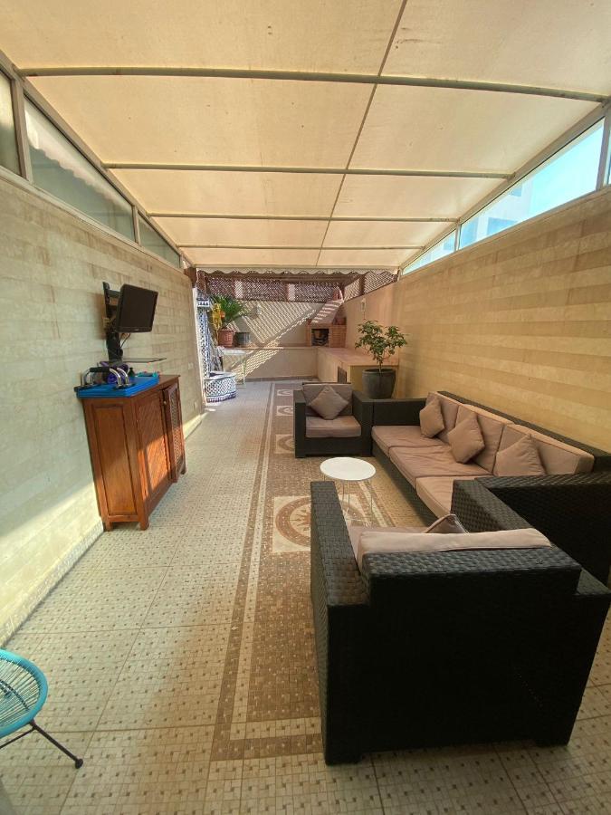 Stylish Gueliz Apartment With Beautiful Terrace マラケシュ エクステリア 写真